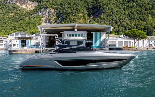 Riva launches new flagship