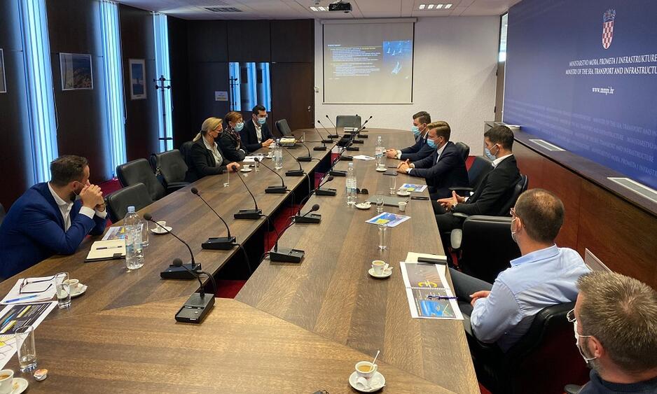 Pre-feasibility study of connecting the island of Pašman with the mainland presented in Zagreb
