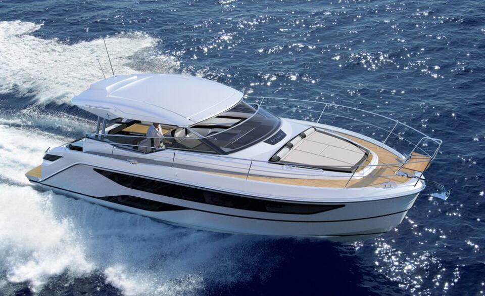World premiere of the new Bavaria SR36 at the Palma Boat Show