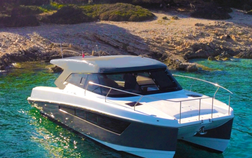 Makai M37: Novi standard u dizajnu powercat katamarana